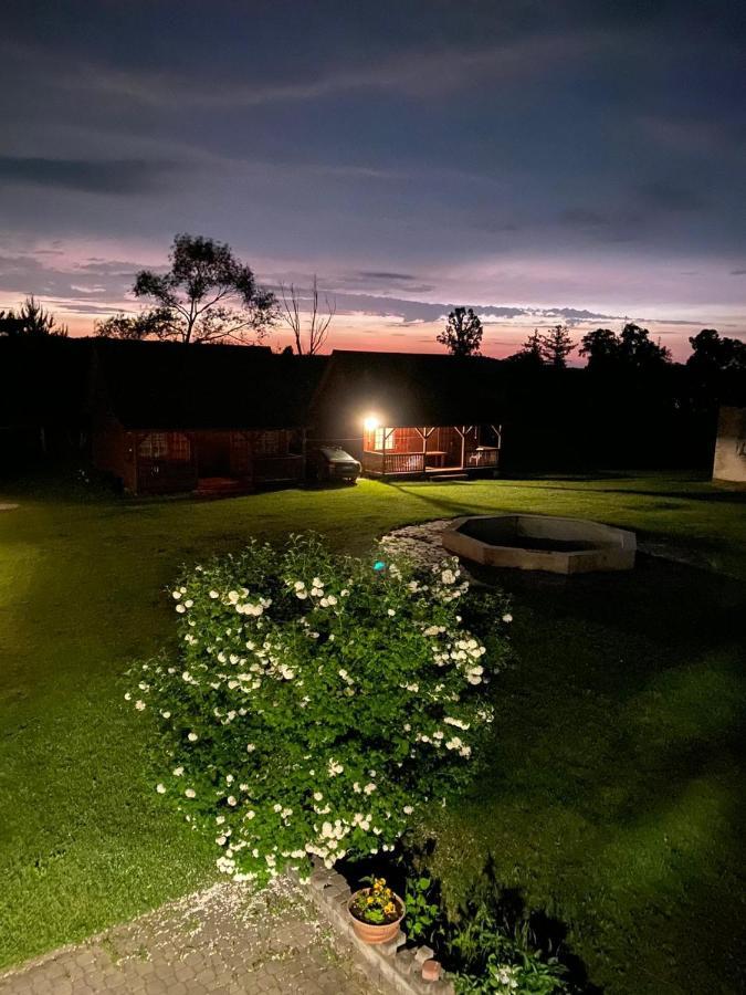 Pod Bocianim Gniazdem Villa Stary Folwark Exterior foto